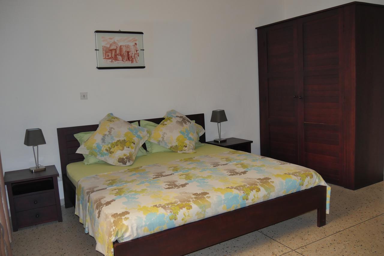 Best View Bed and Breakfast Lomé Exterior foto